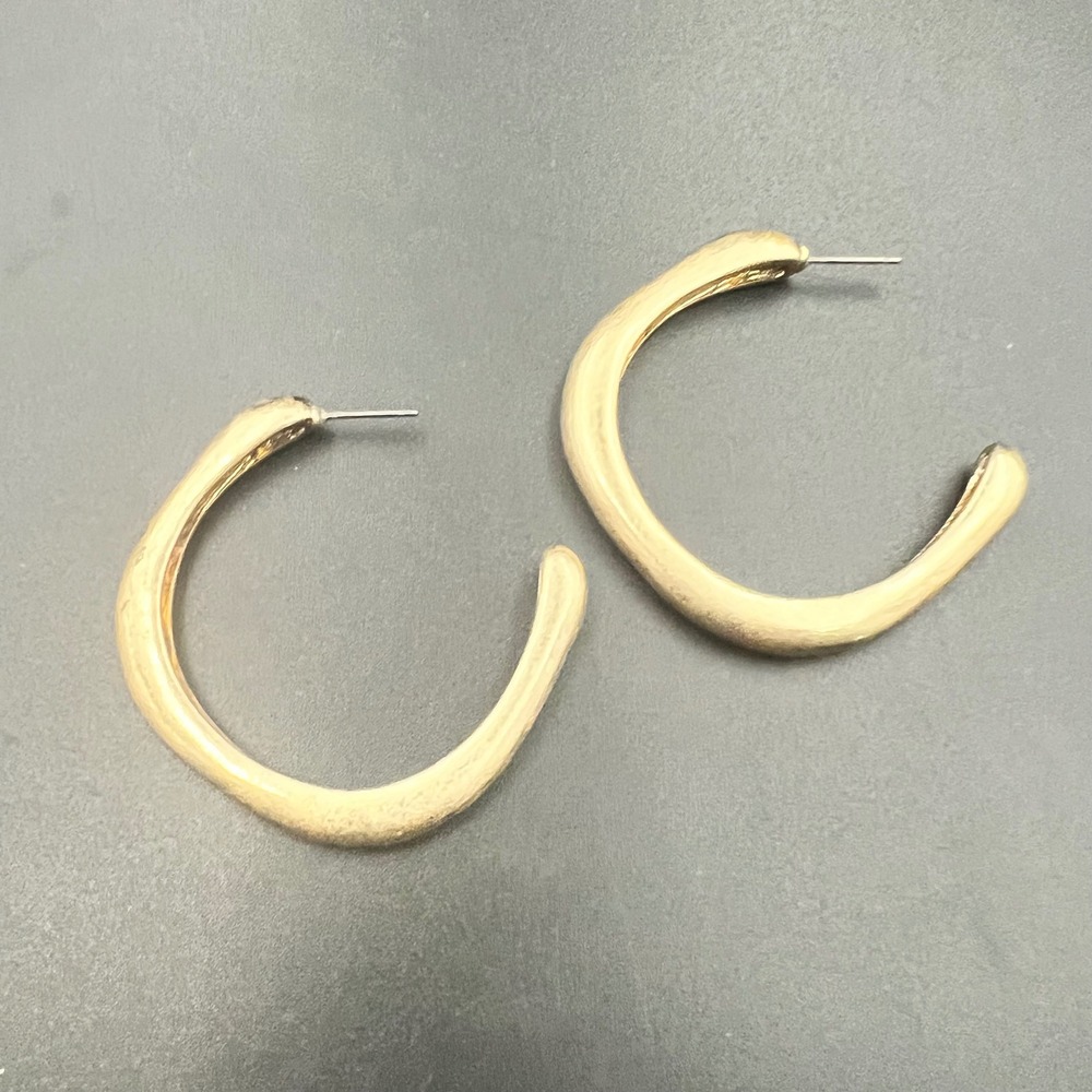 vintage gold tone chunky tapered‎ hoop earrings minimalist 90s
